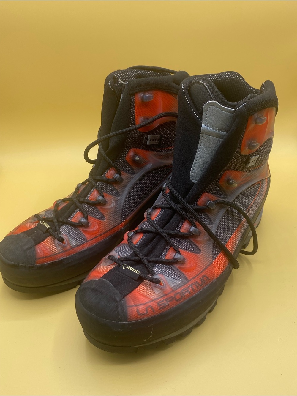 La Sportiva Men's Orange and Black Technical Mountaineering Boots - Picture 4 of 4